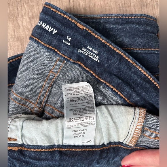 Old Navy Womens Mid-Rise Rockstar Super Skinny Jeans Size 14 Long - Like New - Picture 7 of 11